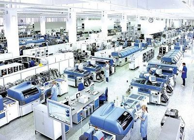 全自動化浪潮 未來服裝廠將告別工人時代？